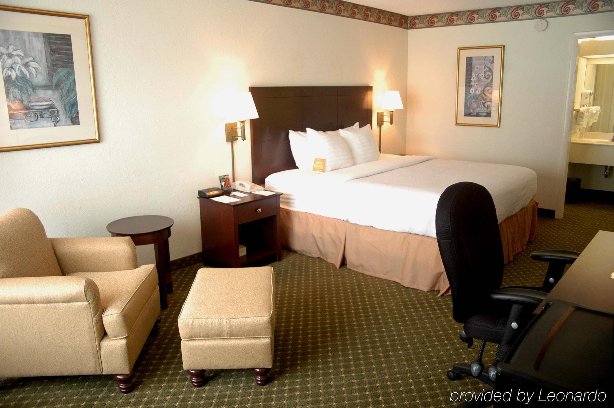 Holiday Inn Express & Suites Lakeland South, An Ihg Hotel חדר תמונה