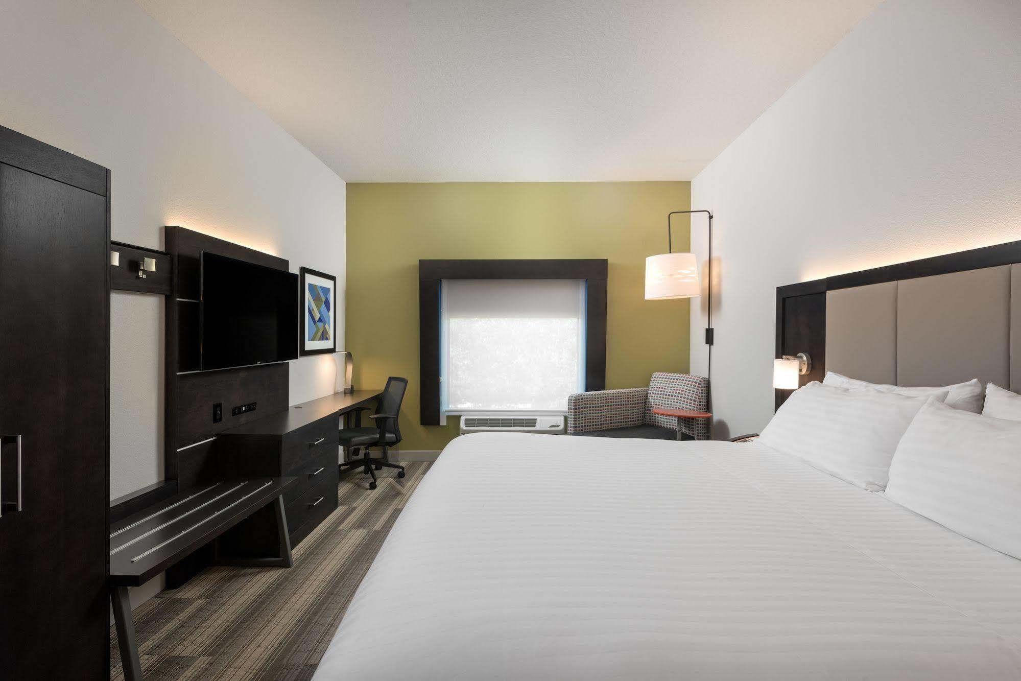 Holiday Inn Express & Suites Lakeland South, An Ihg Hotel מראה חיצוני תמונה